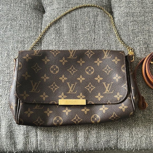 Louis Vuitton favorite MM - Picture 3 of 17